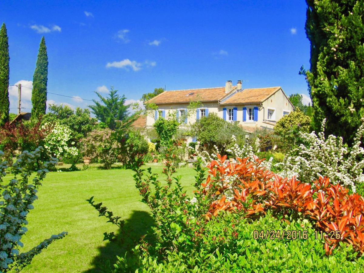 Le Vieux Pont Villa Carpentras Buitenkant foto