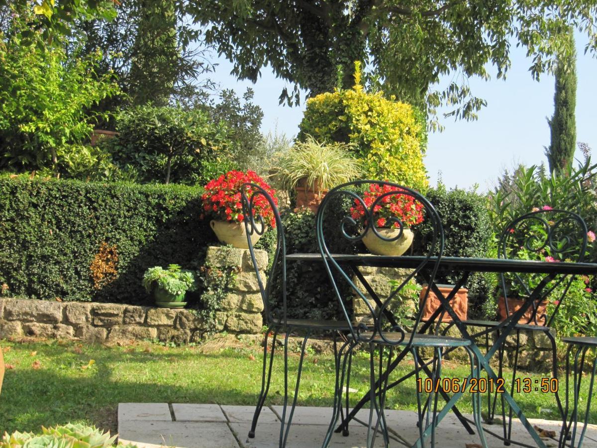 Le Vieux Pont Villa Carpentras Buitenkant foto