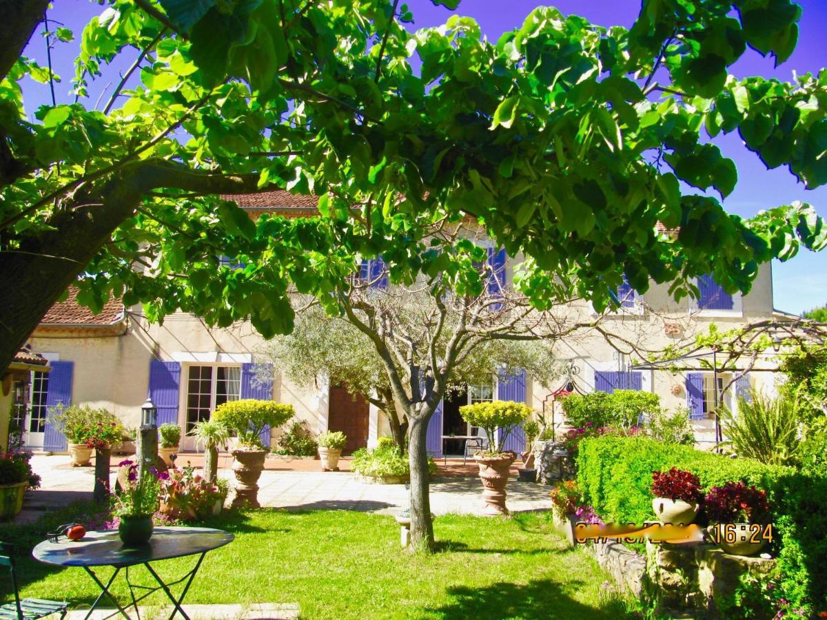 Le Vieux Pont Villa Carpentras Buitenkant foto