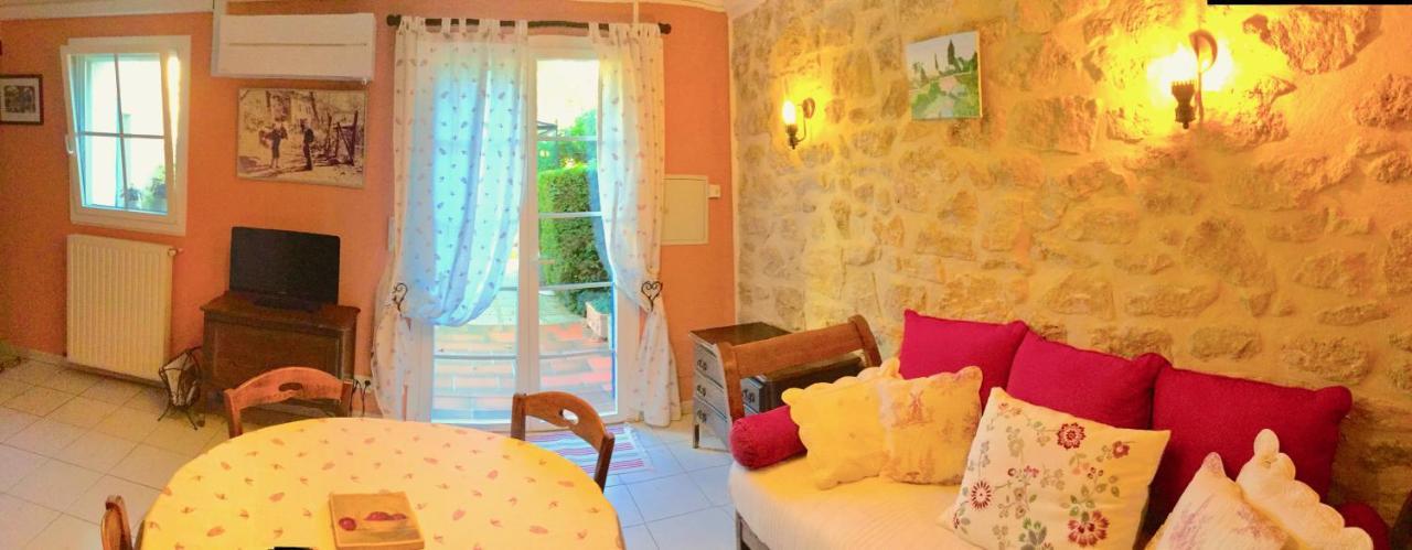Le Vieux Pont Villa Carpentras Buitenkant foto