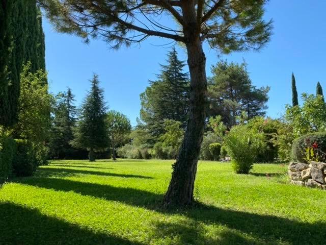 Le Vieux Pont Villa Carpentras Buitenkant foto